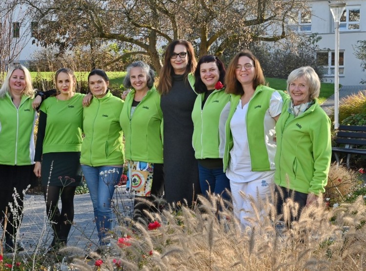 České Budějovice: Všeobecná zdravotní sestra domácí hospicové péče Ledax
